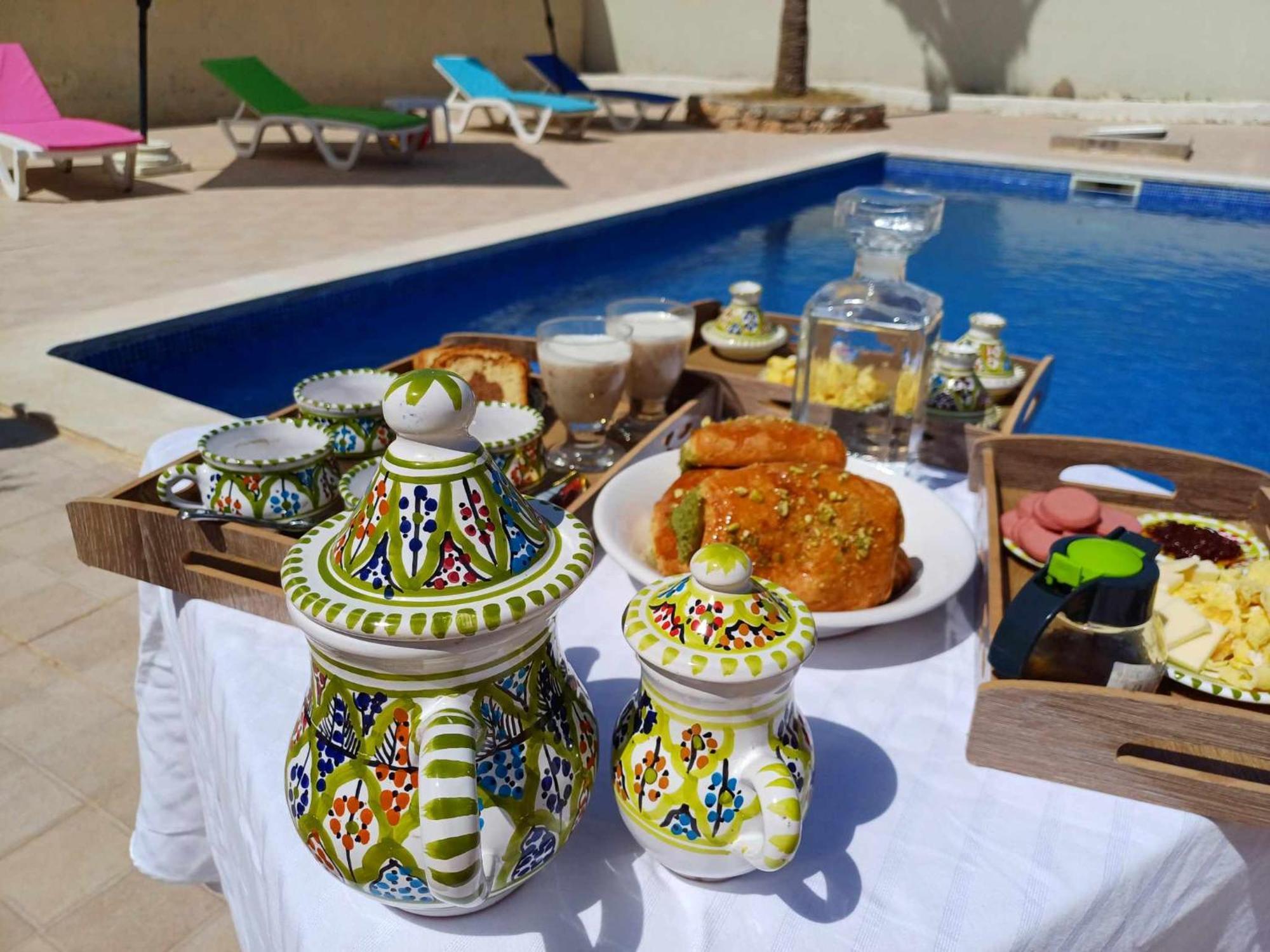 Dar El Jerbiya Hotel Midun Kültér fotó