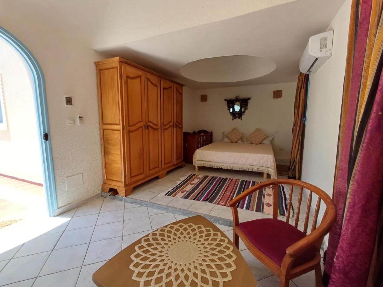 Dar El Jerbiya Hotel Midun Kültér fotó
