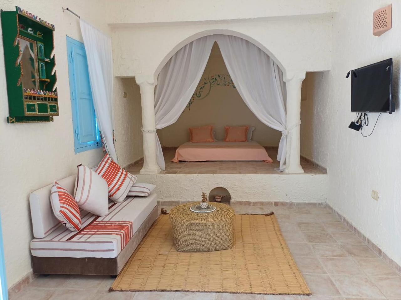 Dar El Jerbiya Hotel Midun Kültér fotó